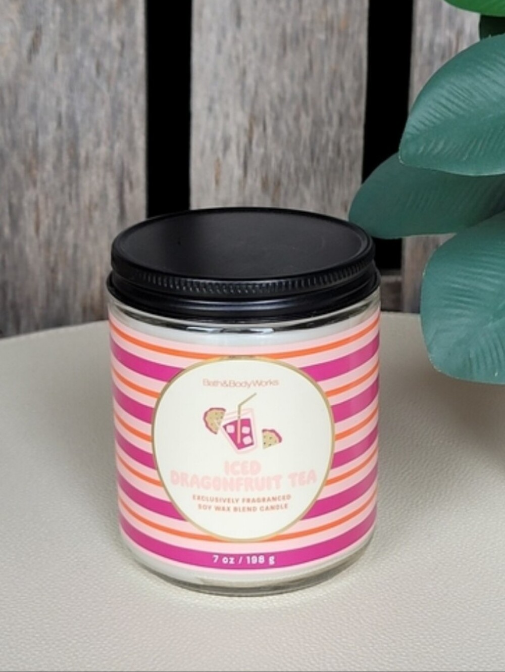 Bath & Body Works Iced Dragon Fruit Tea Candle 🦩